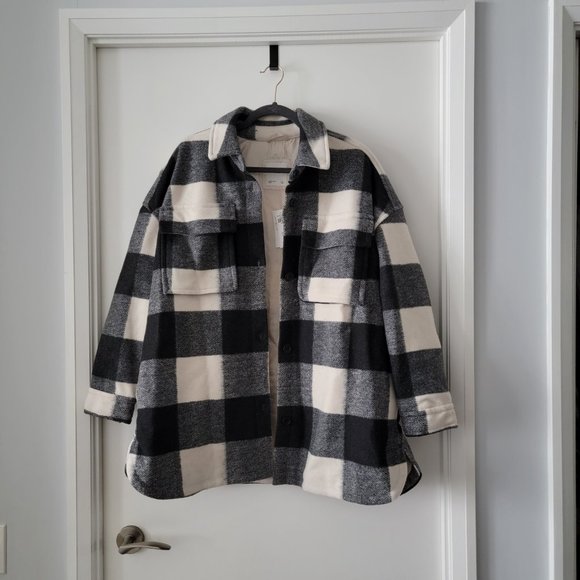 Abercrombie & Fitch Oversized Cozy Shirt Jacket oversized size Large NWT - Picture 4 of 6